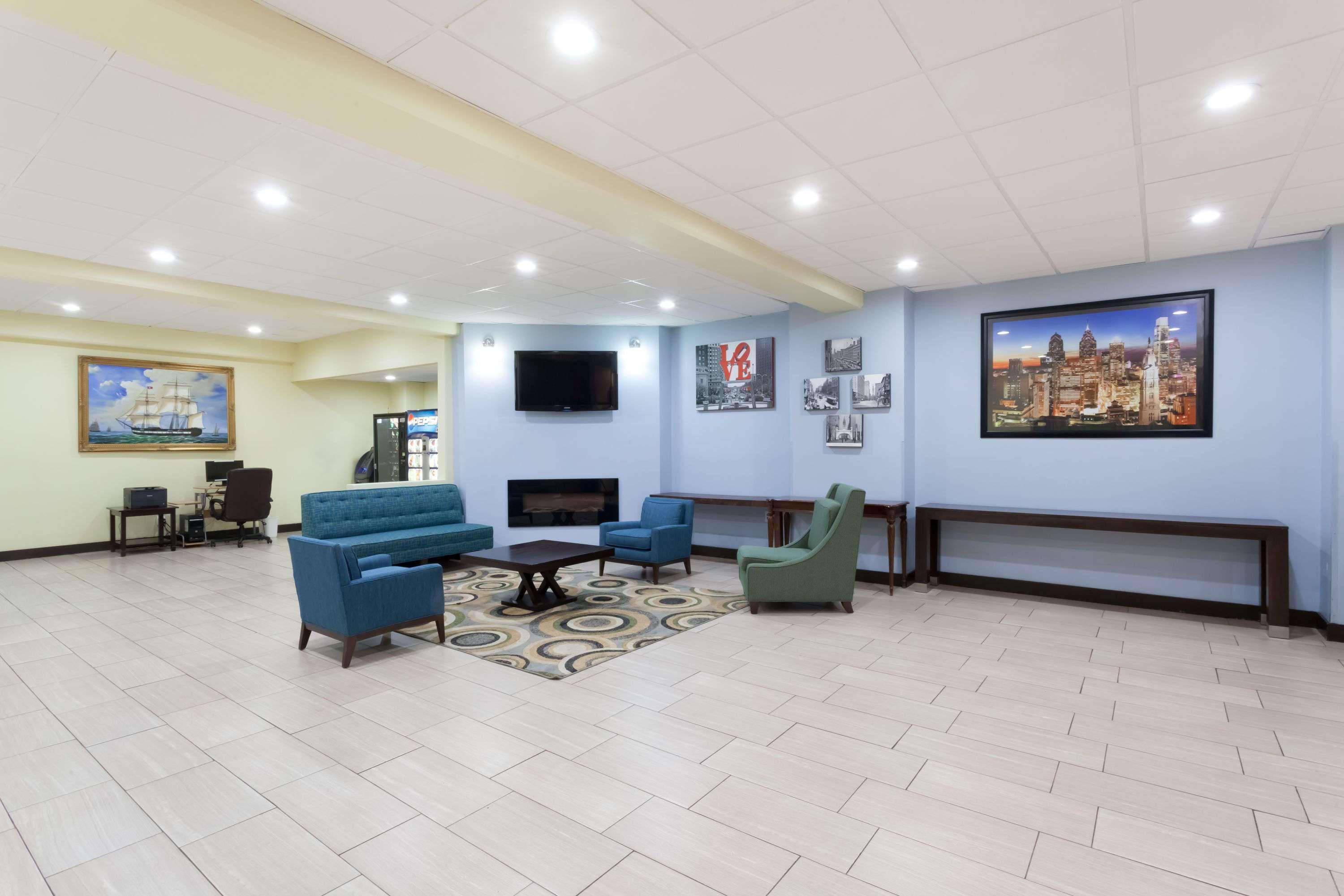 Comfort Inn Philadelphia International Airport West Честер Екстер'єр фото