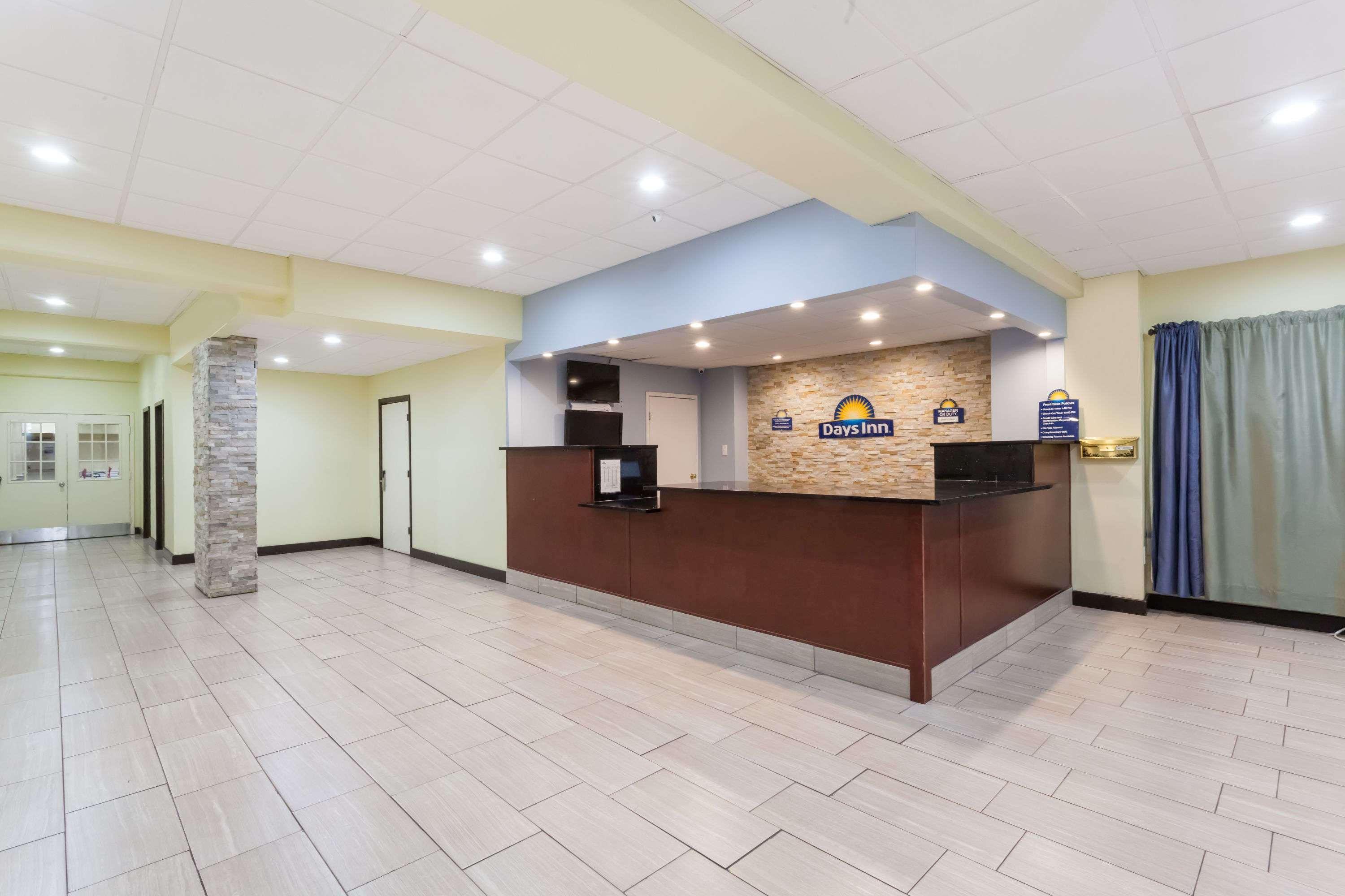 Comfort Inn Philadelphia International Airport West Честер Екстер'єр фото