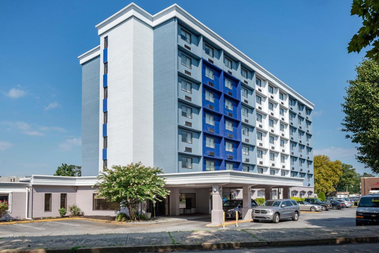 Comfort Inn Philadelphia International Airport West Честер Екстер'єр фото