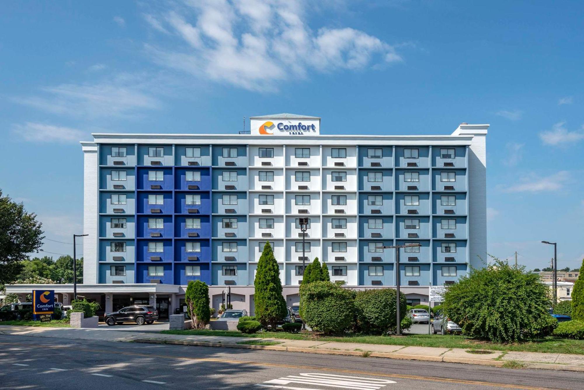 Comfort Inn Philadelphia International Airport West Честер Екстер'єр фото