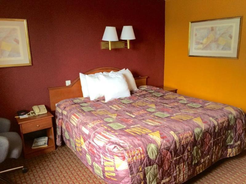 Comfort Inn Philadelphia International Airport West Честер Екстер'єр фото